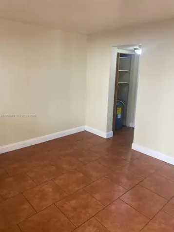 1319 NW 60th Street Miami FL 33142
