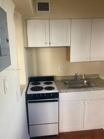 1319 NW 60th Street Miami FL 33142