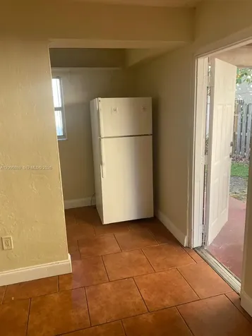 1319 NW 60th Street Miami FL 33142