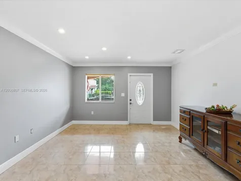 5982 SW 162nd Court Miami FL 33193