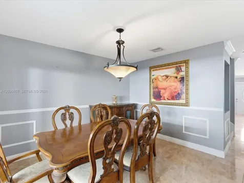 5982 SW 162nd Court Miami FL 33193