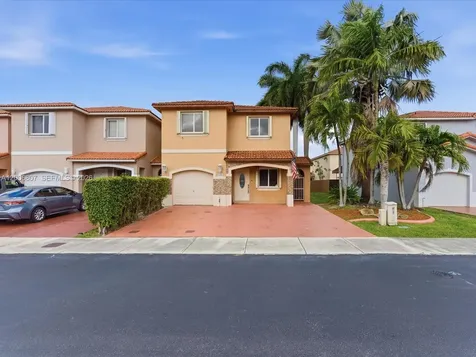 5982 SW 162nd Court Miami FL 33193