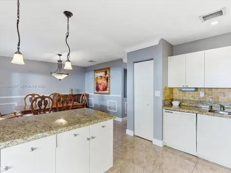 5982 SW 162nd Court Miami FL 33193