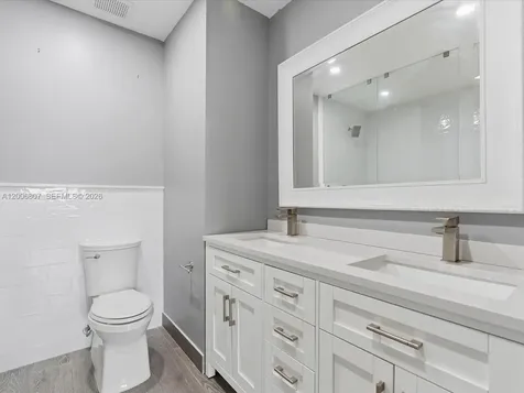 5982 SW 162nd Court Miami FL 33193