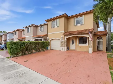 5982 SW 162nd Court Miami FL 33193