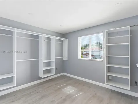 5982 SW 162nd Court Miami FL 33193