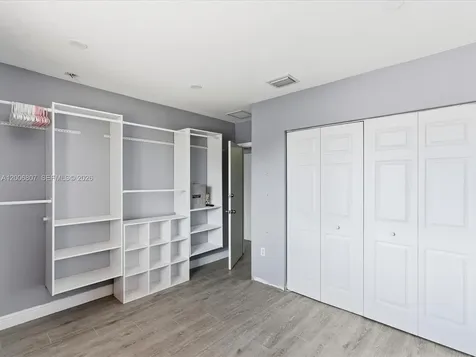 5982 SW 162nd Court Miami FL 33193