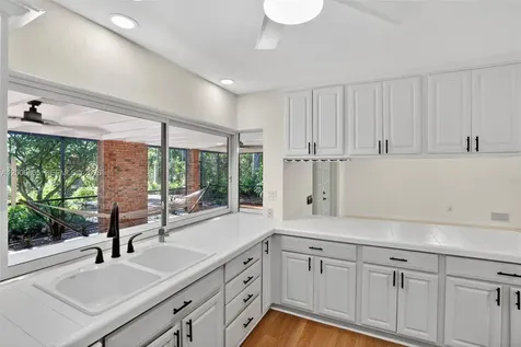 15821 SW 86th Avenue Palmetto Bay FL 33157