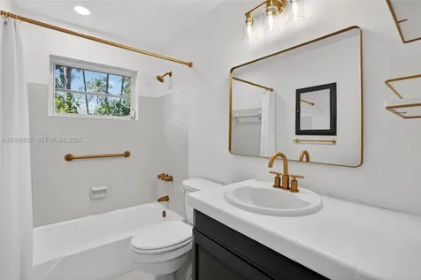 15821 SW 86th Avenue Palmetto Bay FL 33157