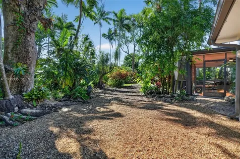 15821 SW 86th Avenue Palmetto Bay FL 33157