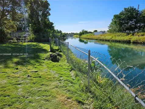 10050 Broad Channel Drive Cutler Bay FL 33157