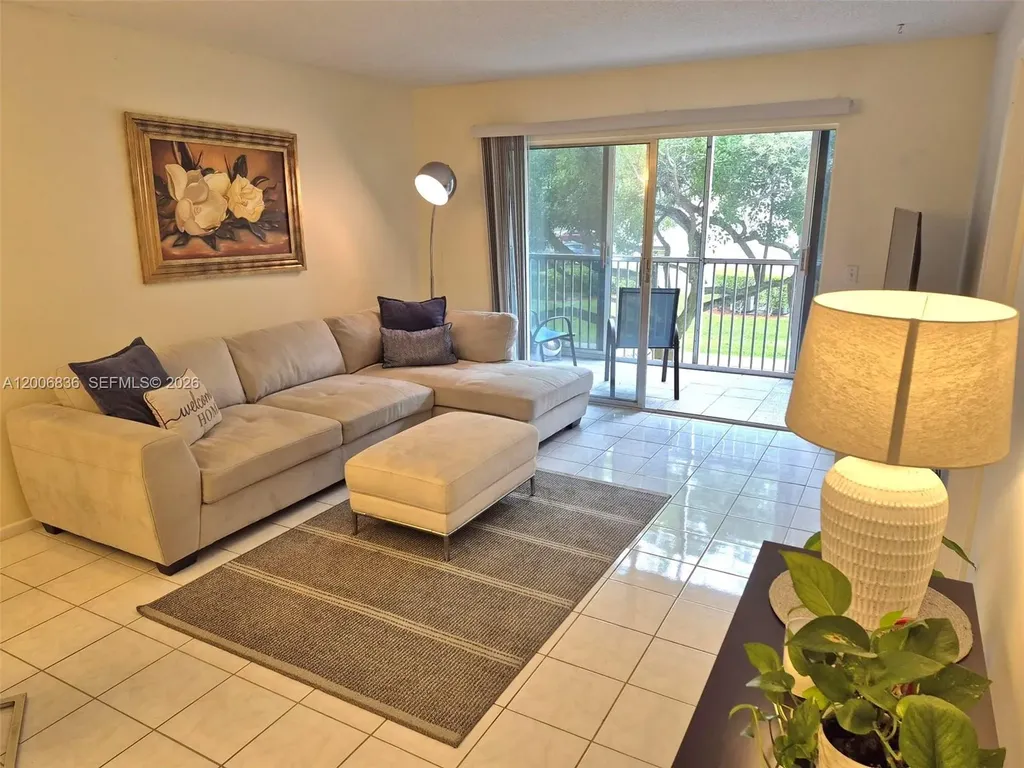 12501 SW 14th Street Pembroke Pines FL 33027