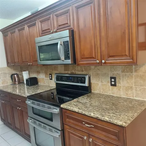 12501 SW 14th Street Pembroke Pines FL 33027