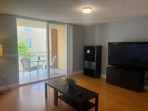 19555 E Country Club Drive Aventura FL 33180