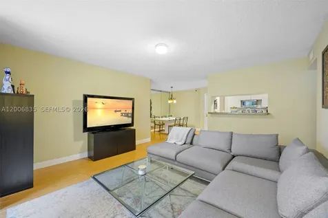 19555 E Country Club Drive Aventura FL 33180