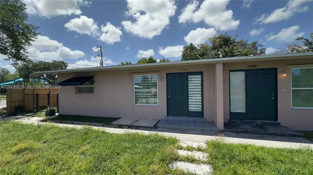 3733 Kirk Road Lake Worth FL 33461