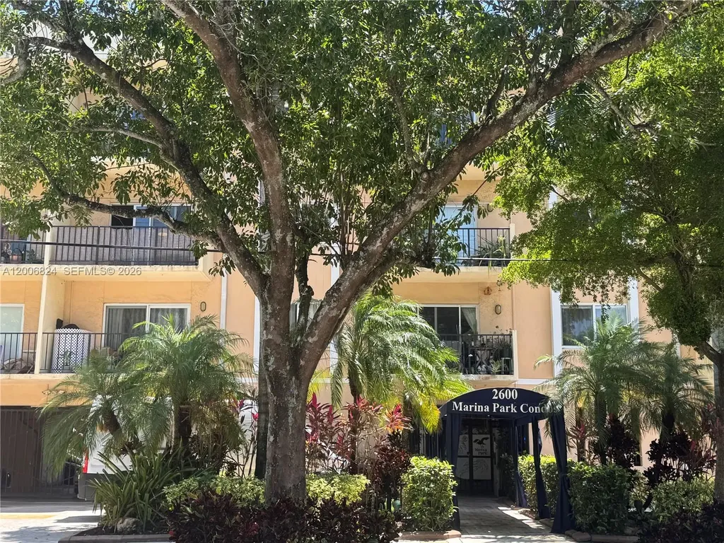 2600 NE 135th Street North Miami FL 33181