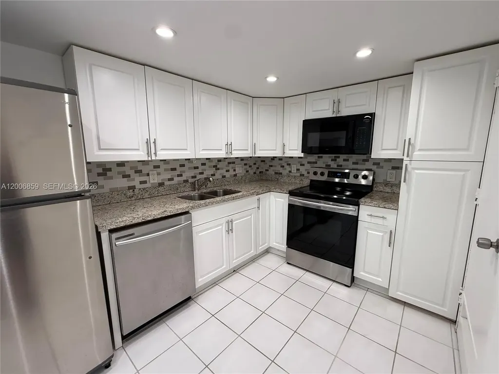 400 Kings Point Drive Sunny Isles Beach FL 33160