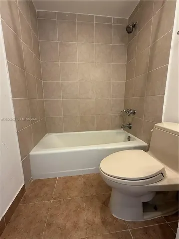 400 Kings Point Drive Sunny Isles Beach FL 33160