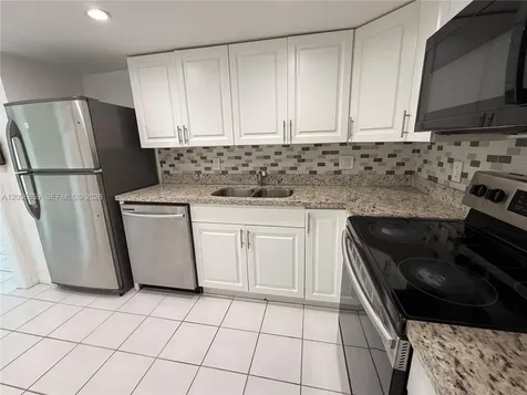 400 Kings Point Drive Sunny Isles Beach FL 33160