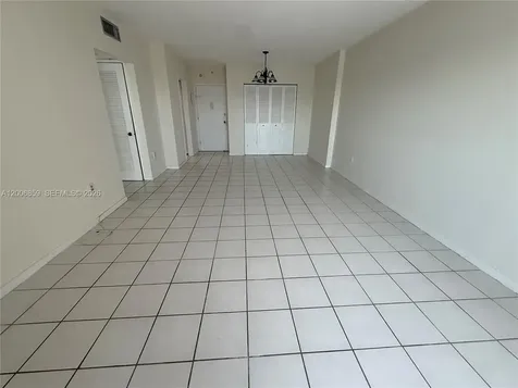 400 Kings Point Drive Sunny Isles Beach FL 33160