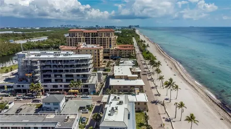3300 N Surf Road Hollywood FL 33019