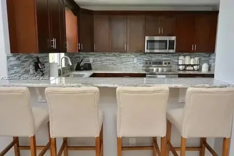 10480 SW Stephanie Way Port St. Lucie FL 34987