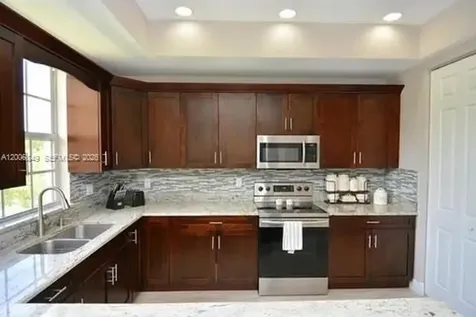 10480 SW Stephanie Way Port St. Lucie FL 34987