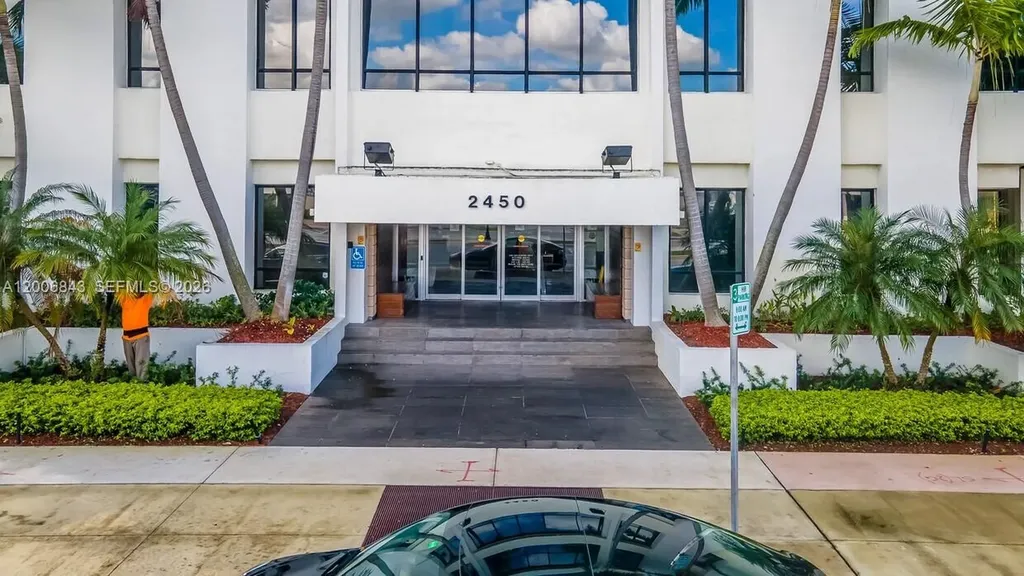 2450 Hollywood Boulevard Hollywood FL 33020
