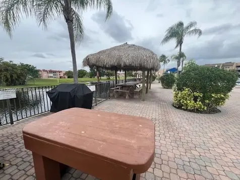 9801 Sunrise Lakes Boulevard Sunrise FL 33322