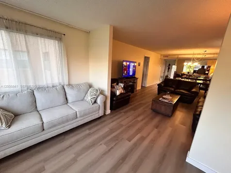 9801 Sunrise Lakes Boulevard Sunrise FL 33322