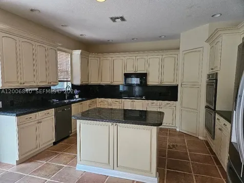 6352 Squirewood Way Lake Worth FL 33467