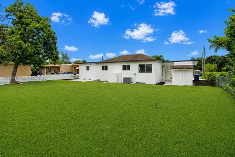 2870 NW 169th Terrace Miami Gardens FL 33056