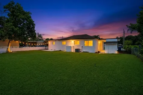 2870 NW 169th Terrace Miami Gardens FL 33056