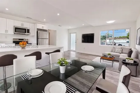 2870 NW 169th Terrace Miami Gardens FL 33056