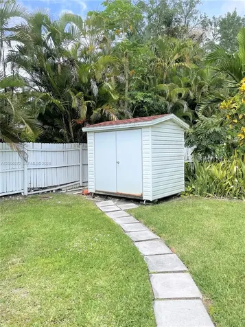 5116 SW 57th Avenue Miami FL 33155