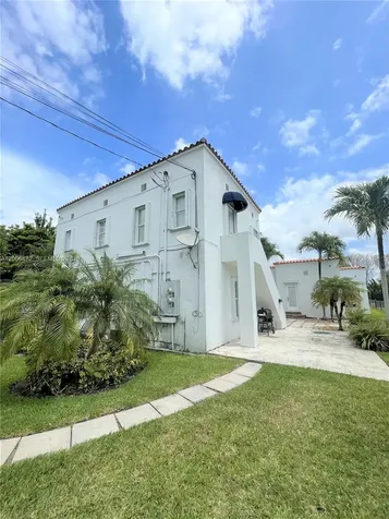 5116 SW 57th Avenue Miami FL 33155