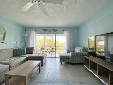 608 NE 2nd Street Dania Beach FL 33004