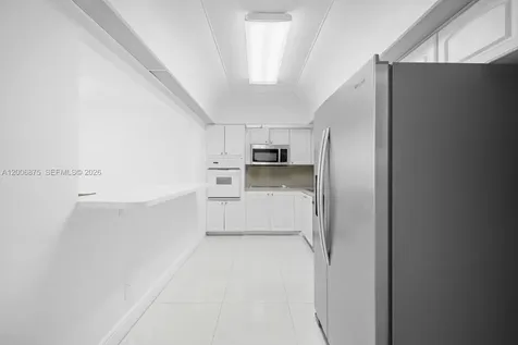 19370 Collins Avenue Sunny Isles Beach FL 33160