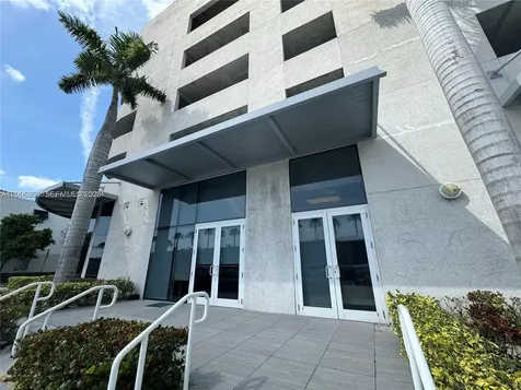 20200 W Dixie Highway Aventura FL 33180