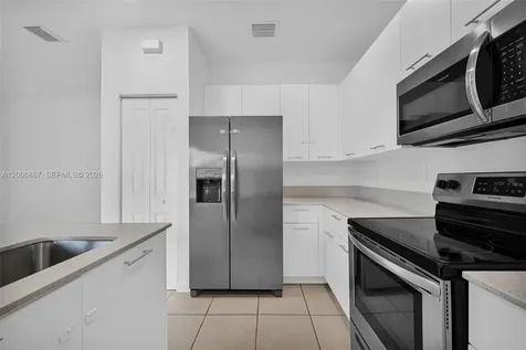 12429 NW 23rd Court Miami FL 33167