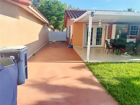 13741 SW 11th Street Miami FL 33184