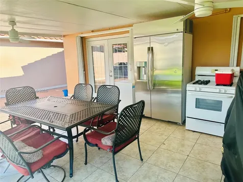 13741 SW 11th Street Miami FL 33184