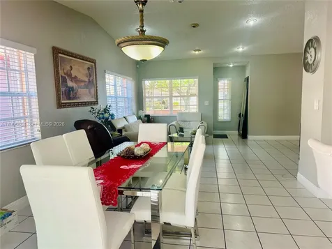 13741 SW 11th Street Miami FL 33184