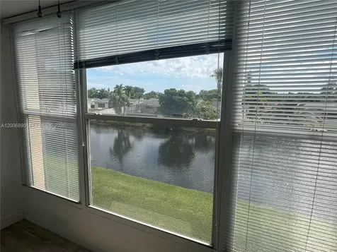 2780 N Pine Island Road Sunrise FL 33322