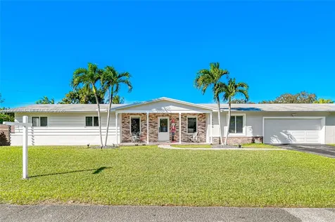 10600 SW 80th Court Miami FL 33156