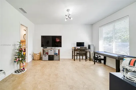10600 SW 80th Court Miami FL 33156