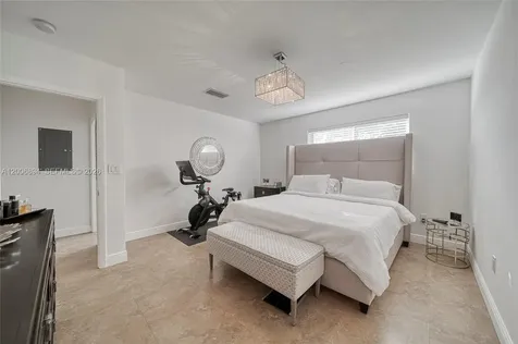 10600 SW 80th Court Miami FL 33156