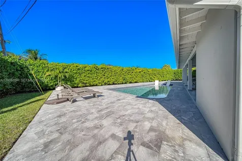 10600 SW 80th Court Miami FL 33156