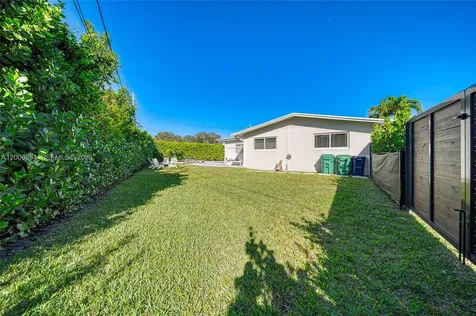 10600 SW 80th Court Miami FL 33156
